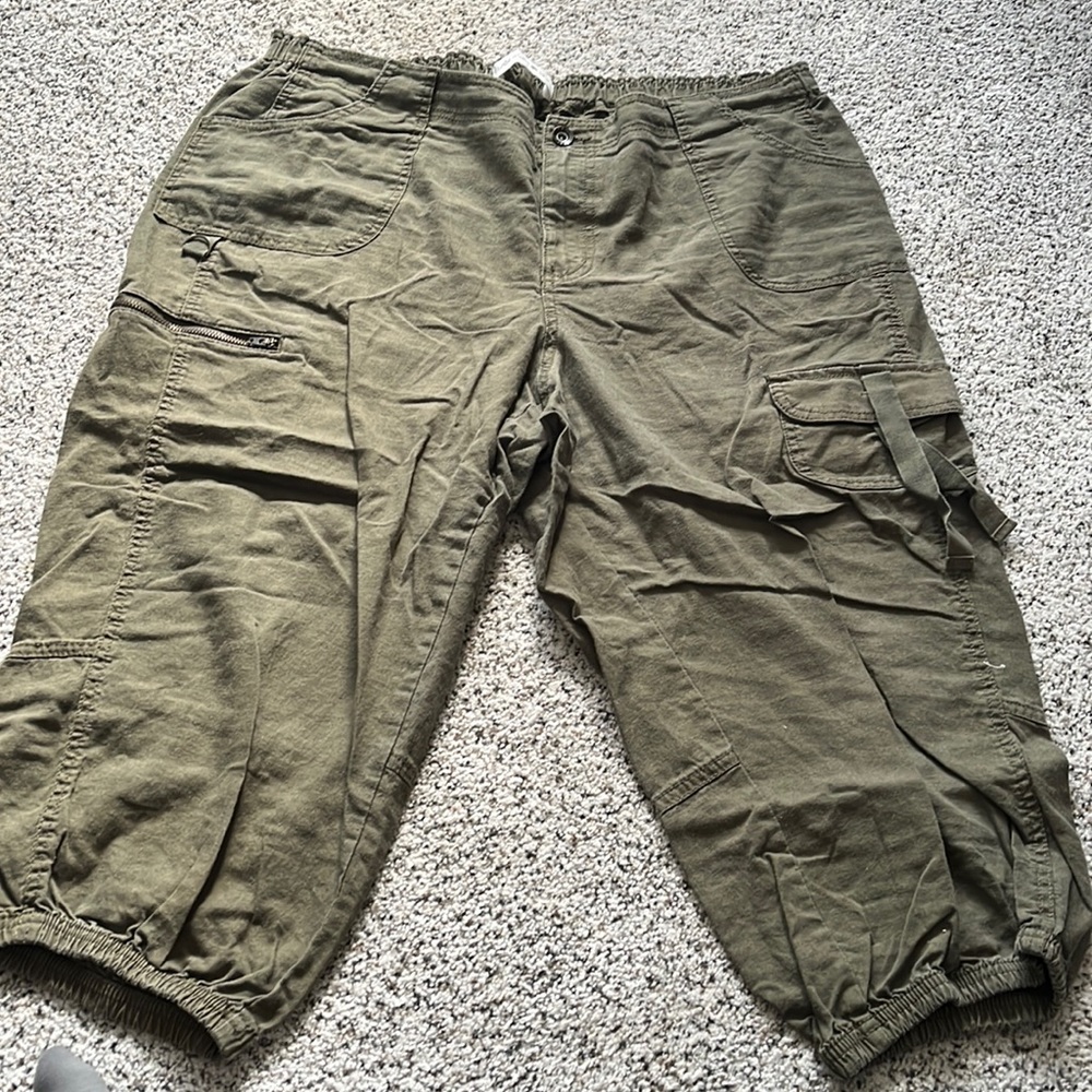 Fashion Bug Cargo Capris